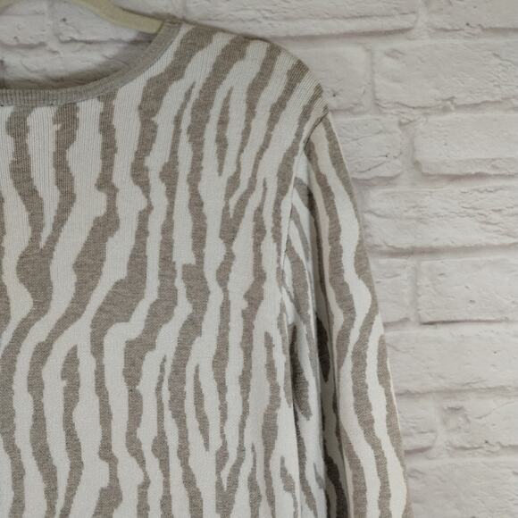 L Express Womens Cream Taupe Zebra Print Curvy Long Sleeve Midi Sweater Dress L - Picture 6 of 15